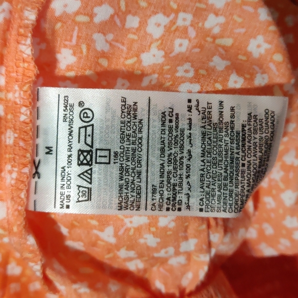 Old Navy romper - Picture 5 of 7